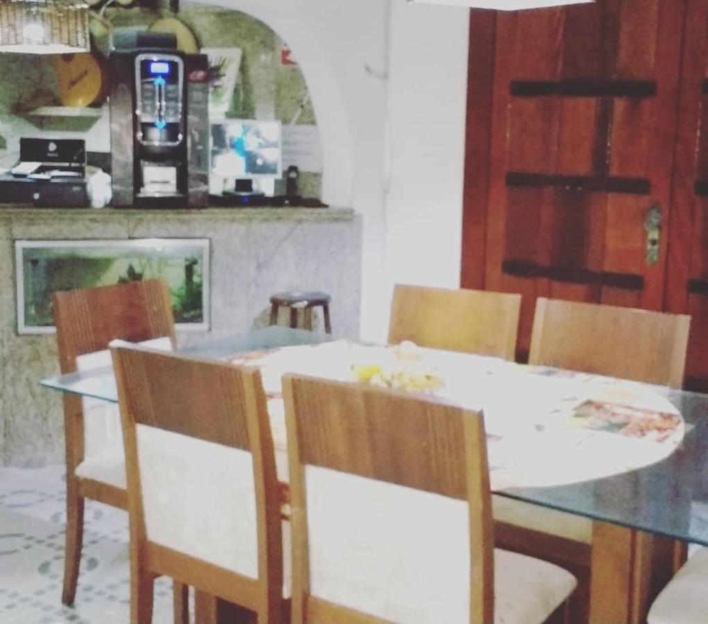 Гостьовий будинок Hospedaria Divina Adega Кабу-Фріу Екстер'єр фото